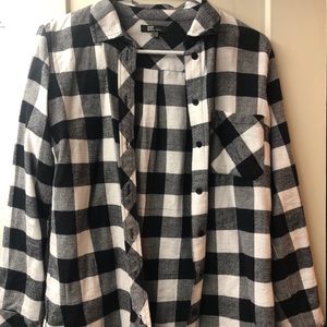 Black/white Kut flannel